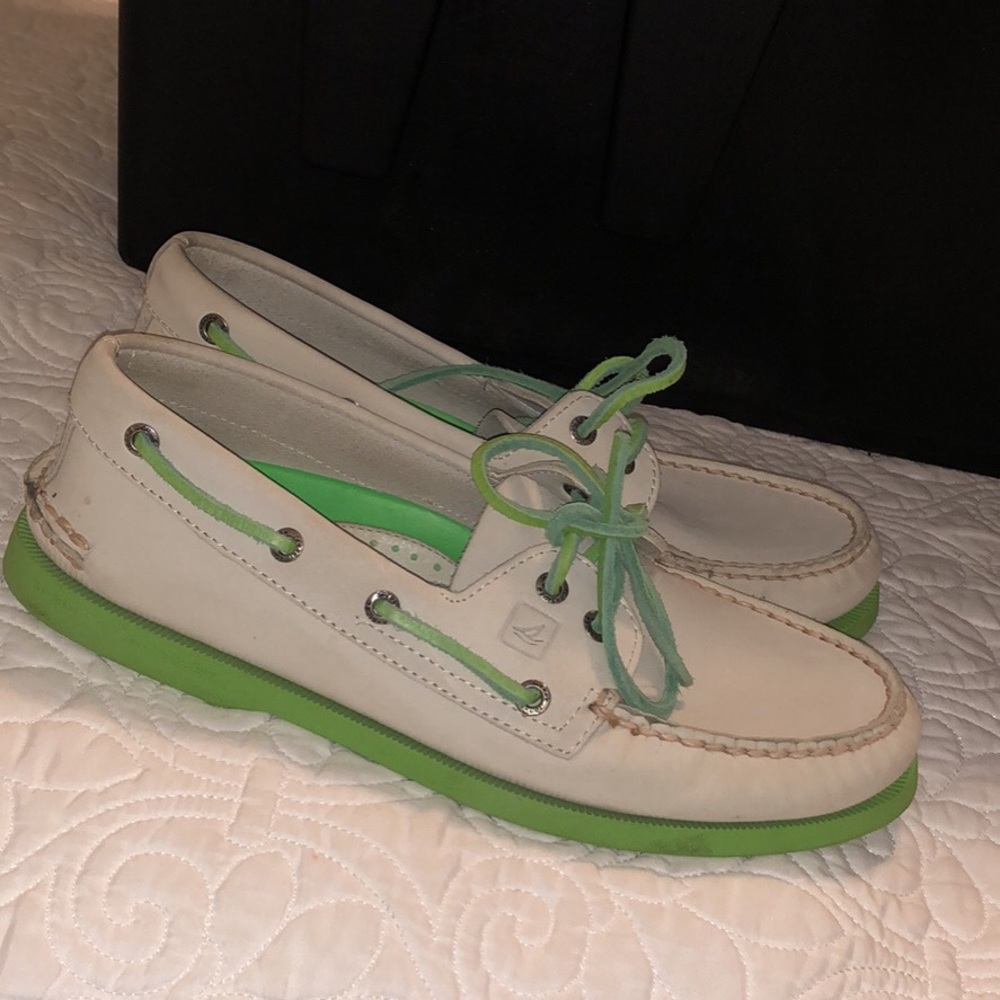 Sperry boat shoes